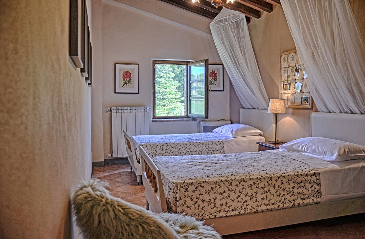 Agriturismo Piettorri Casole dʼElsa Exterior foto